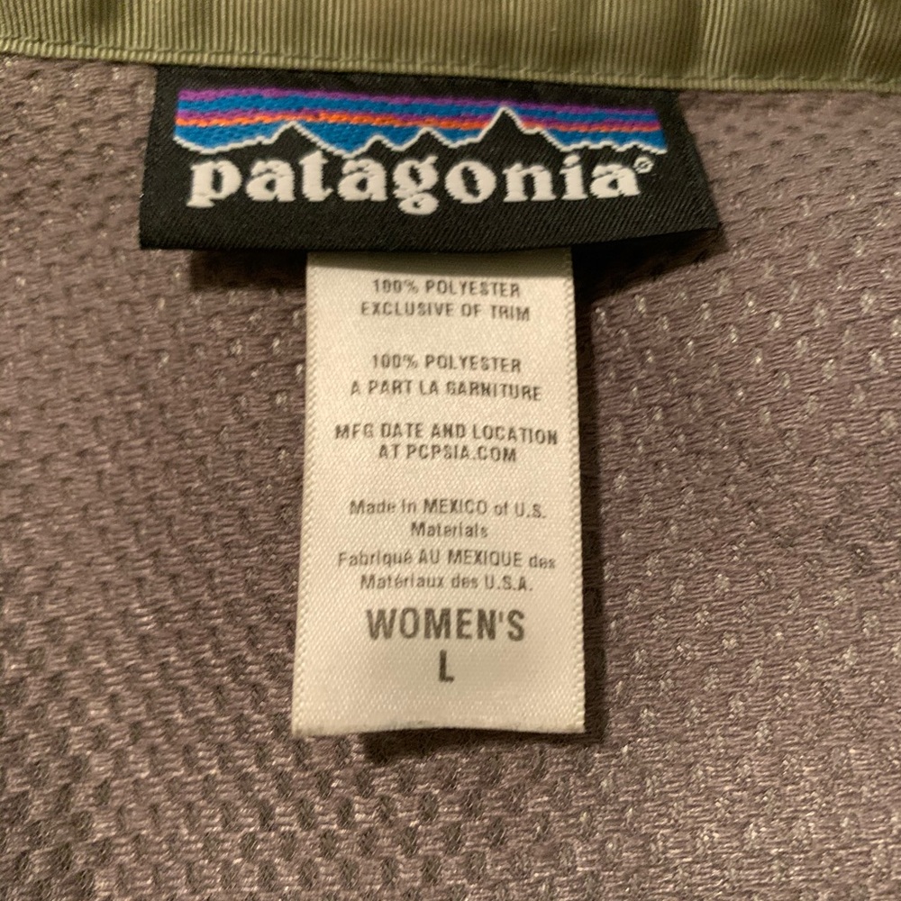 Green Patagonia vest - Picture 2 of 4